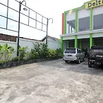 Reddoorz Plus @ Timoho